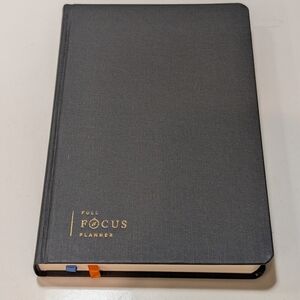 Full Focus Planner in Gray
